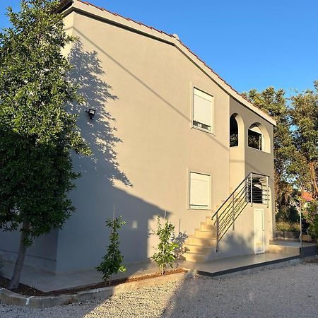 Ap Jurisic Apartment Bibinje Exterior photo